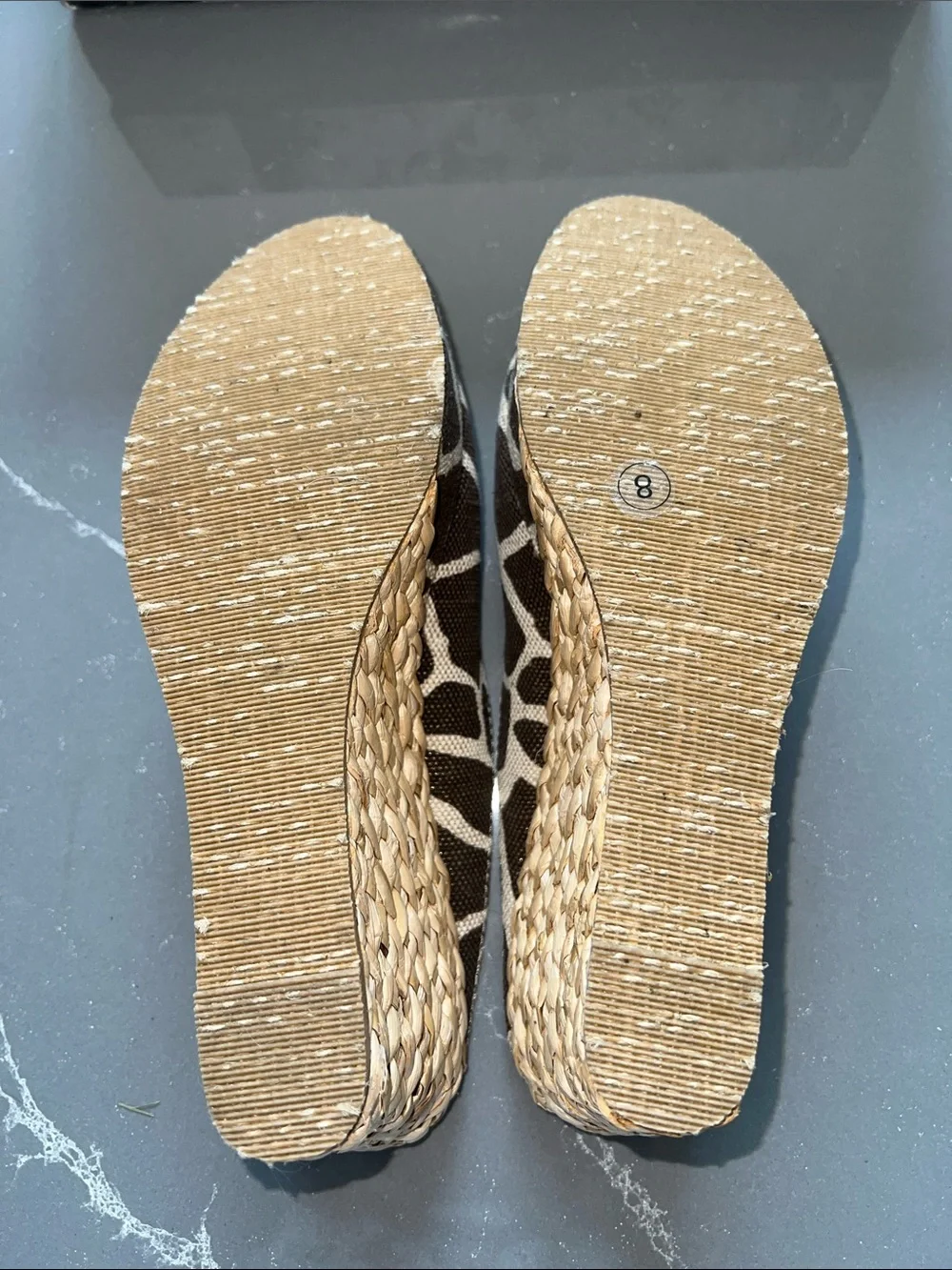 CL by Laundry Brown & Cream Giraffe-Print Straw Wedge Slide Platform Sandals US8